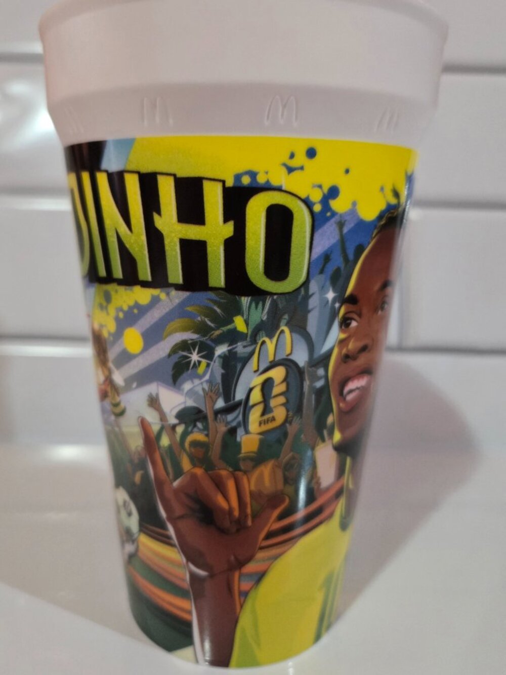 2026 McDonald’s Limited Edition Collectible Cup (Ronaldinho Gaucho) - Picture 2 of 4